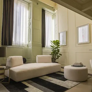 Mba Suite - Maggio Boutique Apartment